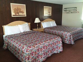 Clarence Fels Three Crown Motel מראה חיצוני תמונה